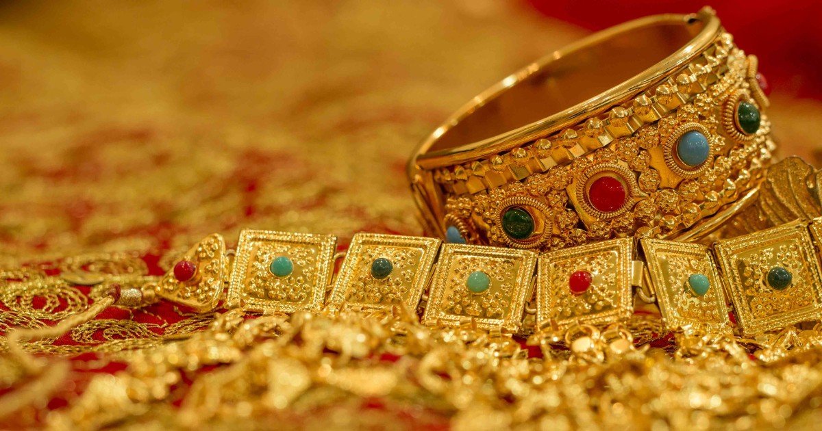 Samriddhi Jewellers - Traditional Jewelry Worn During Indian Festivals